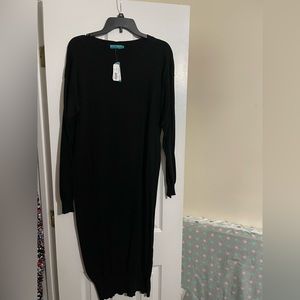 Womens long black sweater dress. NWT. size L